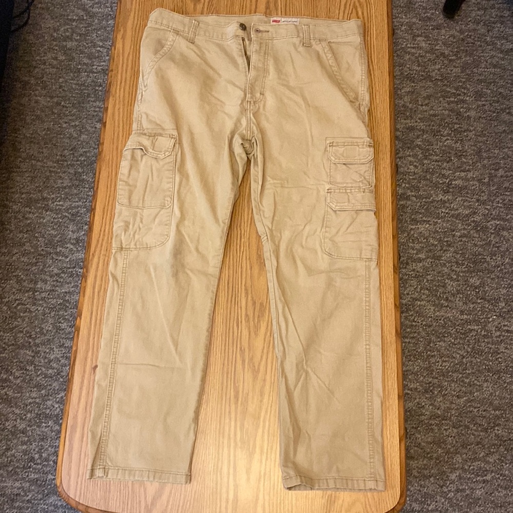 Wrangler Cargo Pants